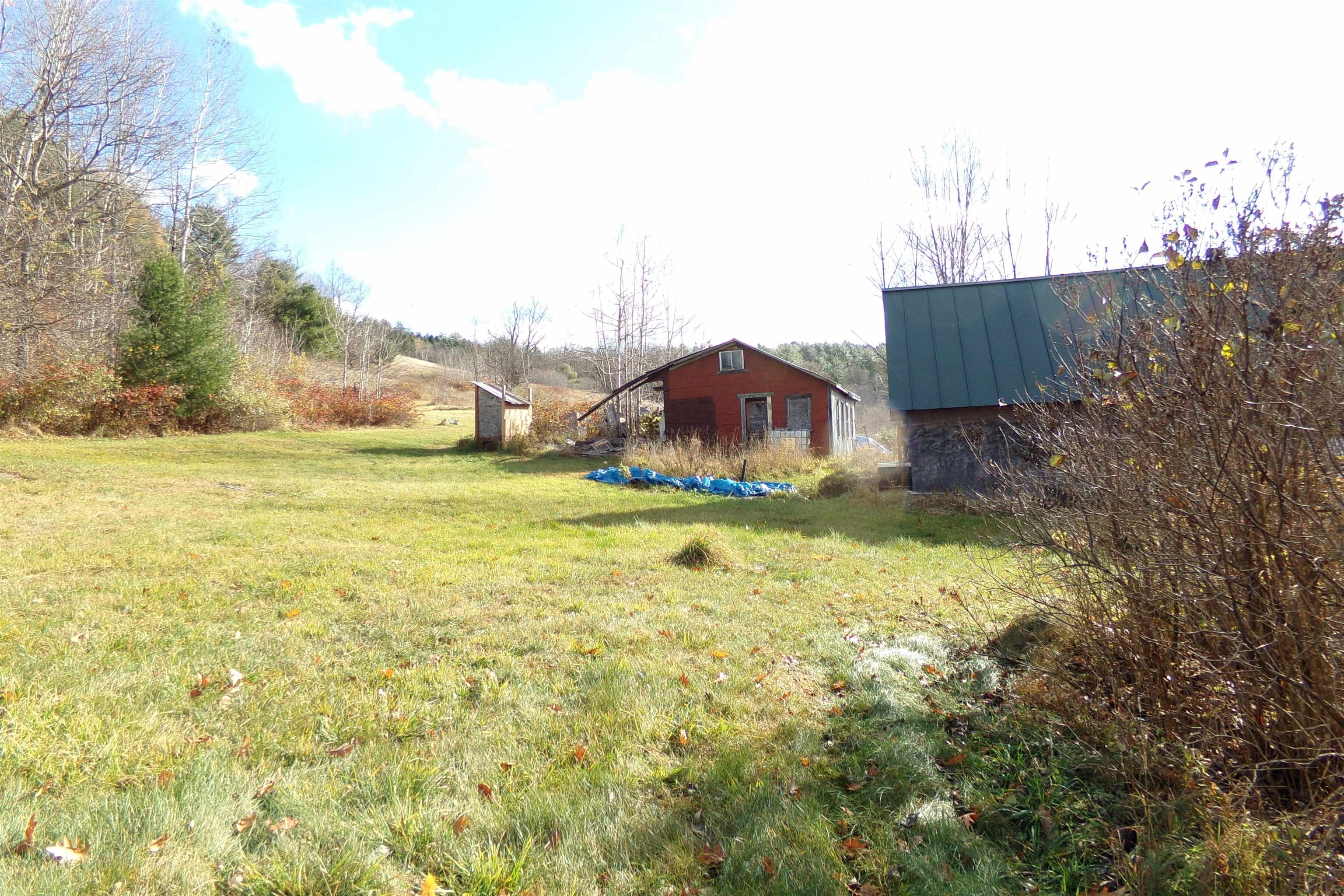2402 Chelsea Road Corinth, VT 05039 - Photo 11 of 35
