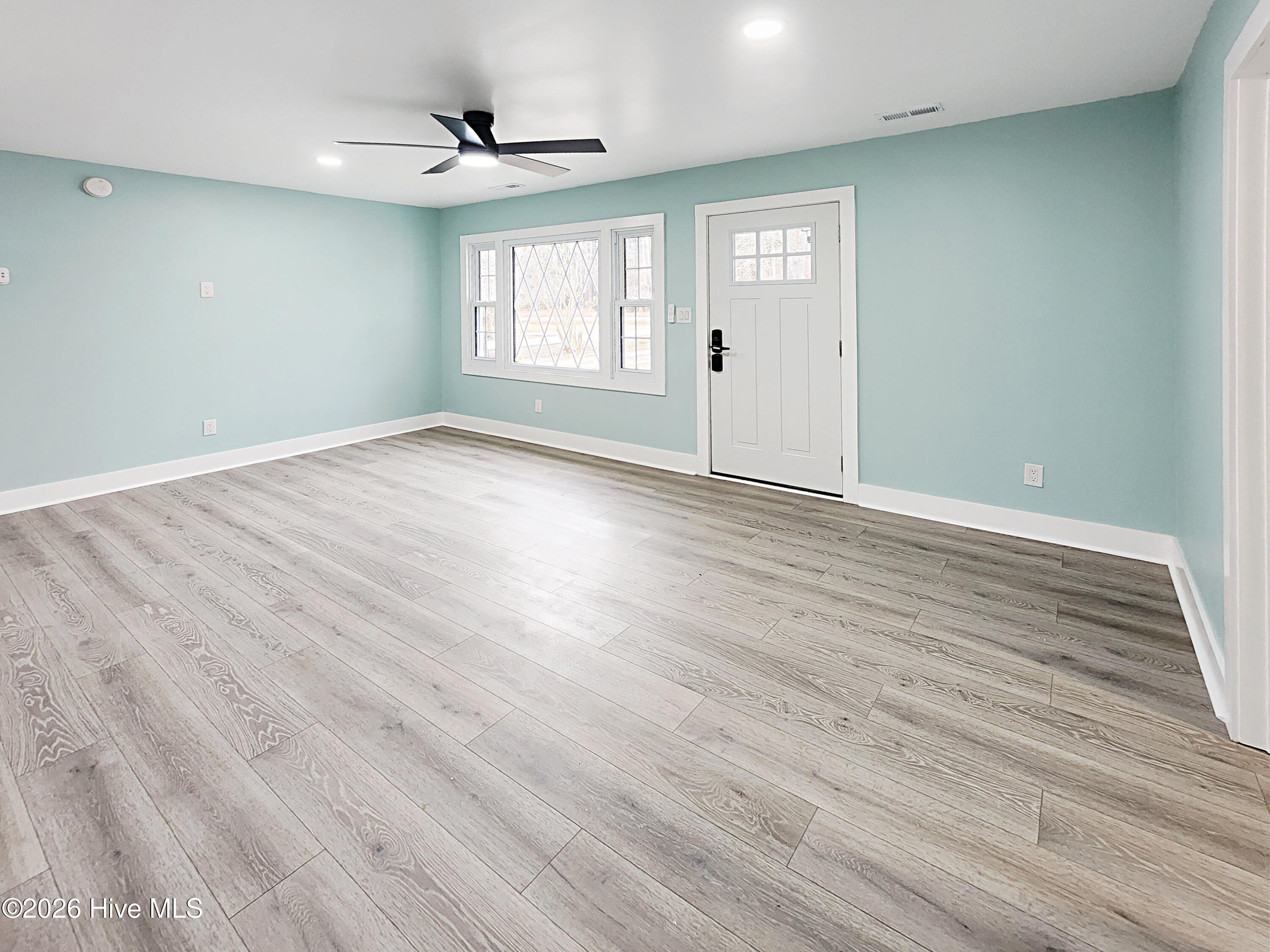 1888 Pony Farm Road Jacksonville, NC 28540 - Photo 9 of 48 08