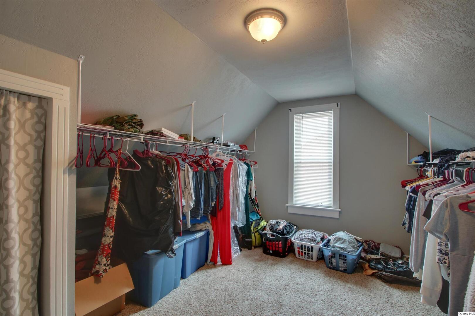 704 South 16th Street Quincy, IL 62301 - Photo 20 of 25