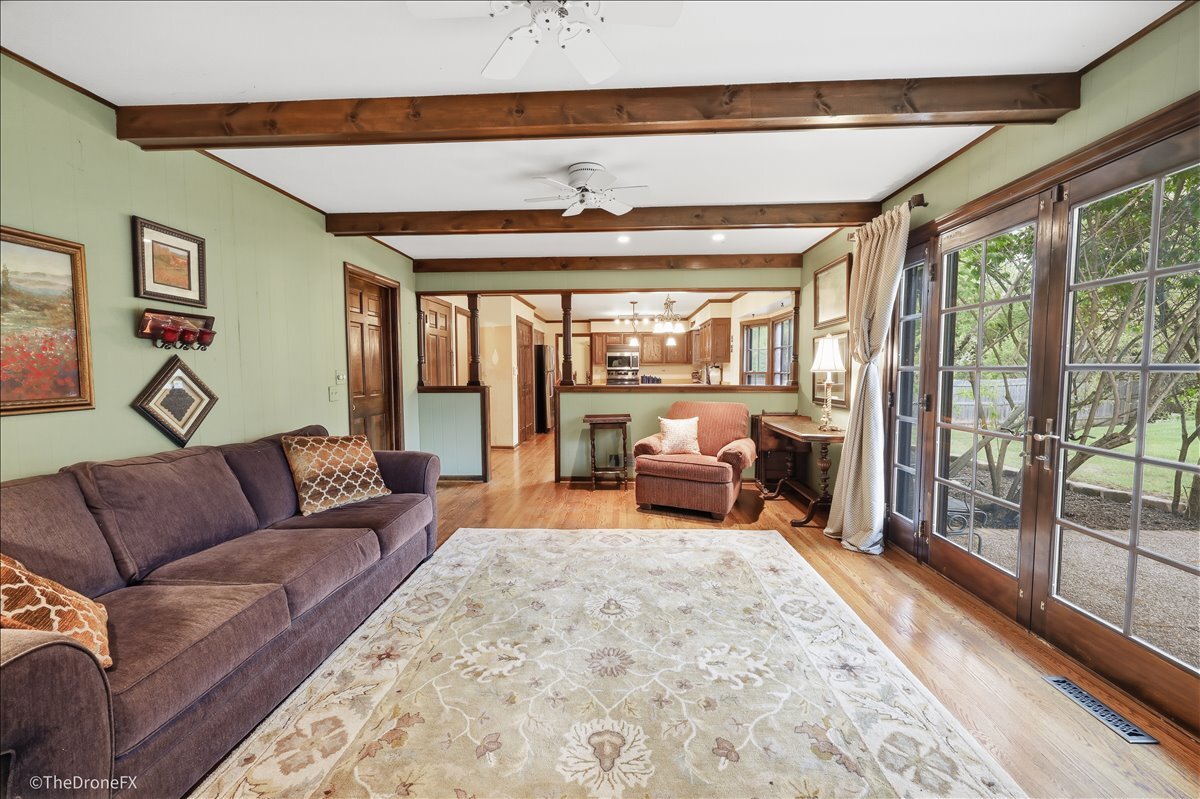 22W324 McCarron Road Glen Ellyn, IL 60137 - Photo 14 of 32