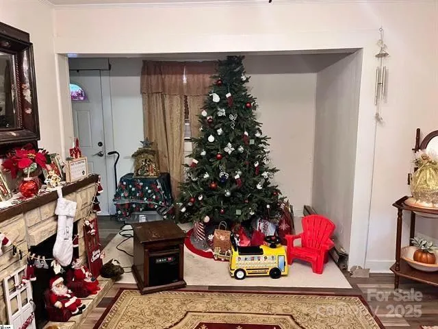 a room filled with furniture and flowers