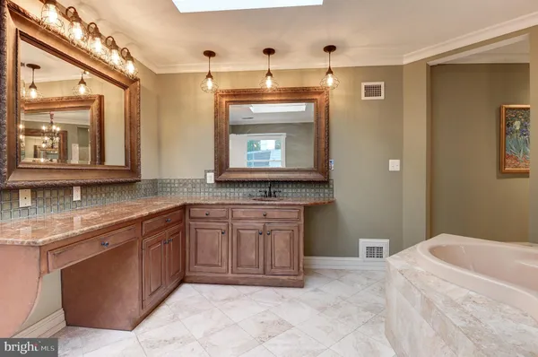 $4,000,000 | 11501 Skipwith Lane, Potomac, MD 20854