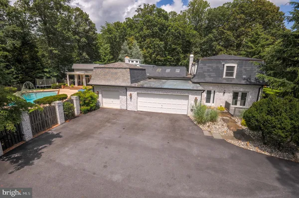$4,000,000 | 11501 Skipwith Lane, Potomac, MD 20854