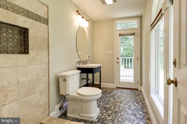 $4,000,000 | 11501 Skipwith Lane, Potomac, MD 20854