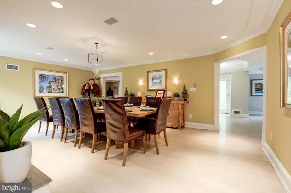 $4,000,000 | 11501 Skipwith Lane, Potomac, MD 20854