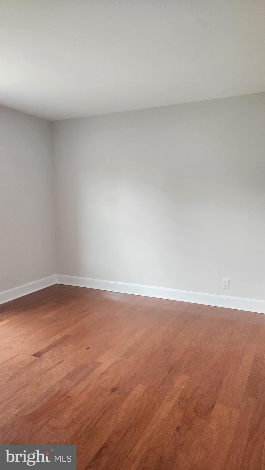 222 West Beech Road Sterling, VA 20164 - Photo 14 of 33 Gallery Image 14