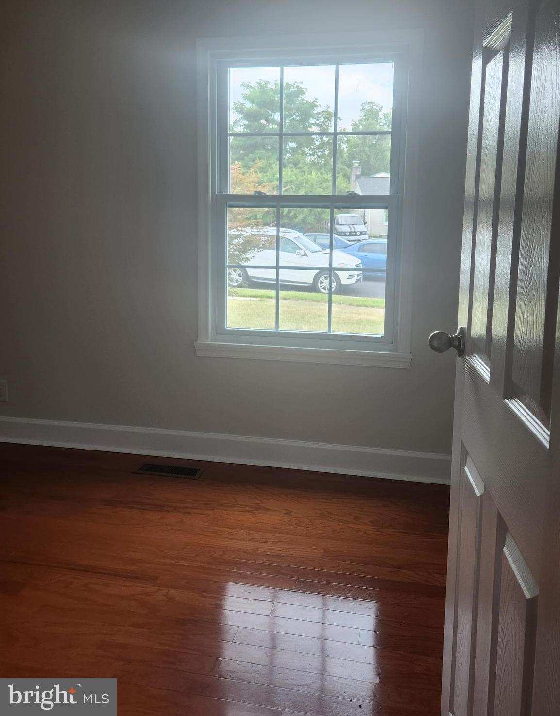 222 West Beech Road Sterling, VA 20164 - Photo 15 of 33 Gallery Image 15