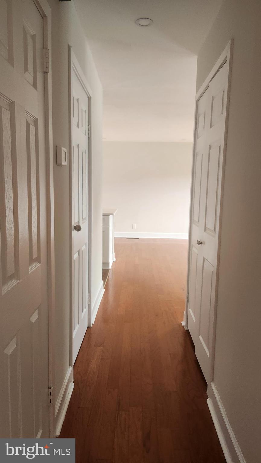222 West Beech Road Sterling, VA 20164 - Photo 18 of 33 Gallery Image 18