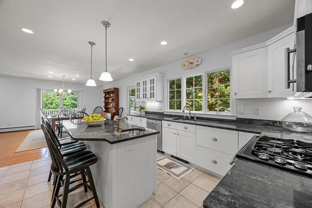 $1,050,000 | 783 Santuit-newton, Cotuit, MA 02635