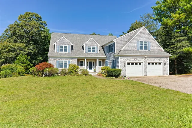 $1,050,000 | 783 Santuit-newton, Cotuit, MA 02635