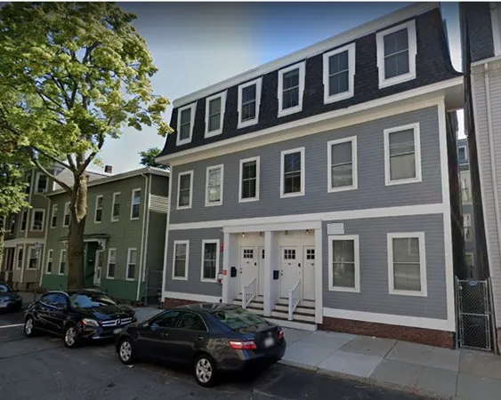 $6,900 | 48 O Street, Unit 48, Boston, MA 02127