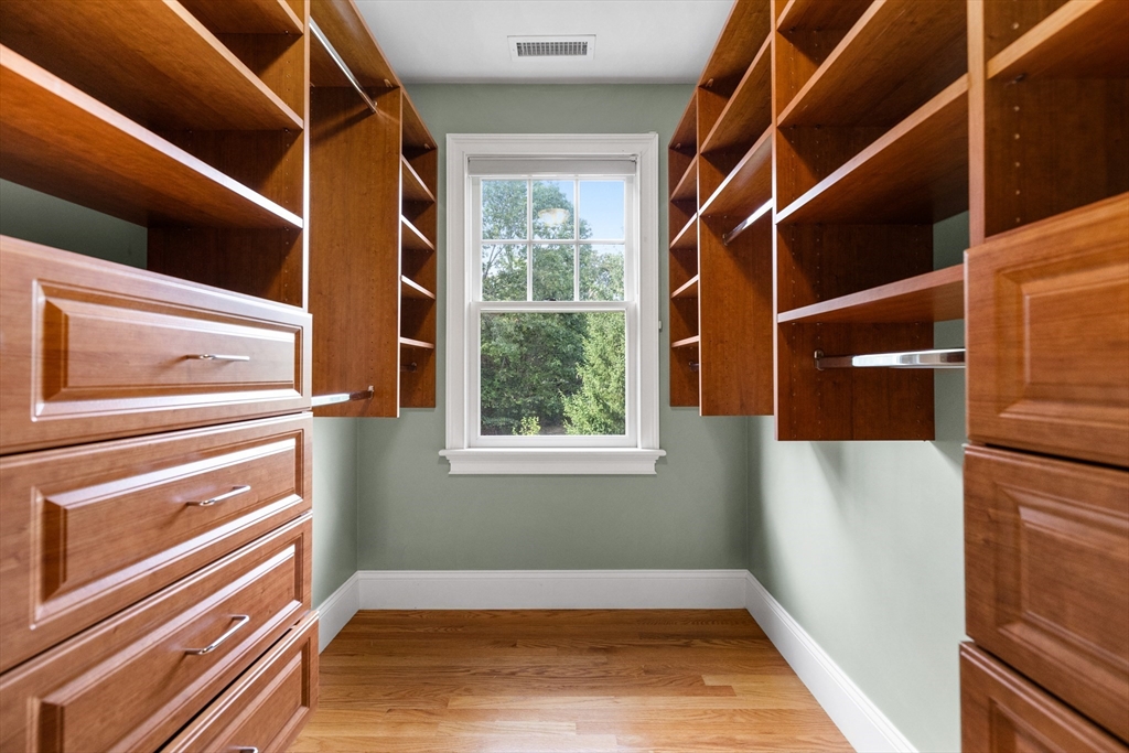 9 Journeys End Lane, Unit 9 Lexington, MA 02421 - Photo 20 of 38