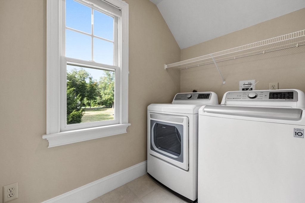 9 Journeys End Lane, Unit 9 Lexington, MA 02421 - Photo 27 of 38