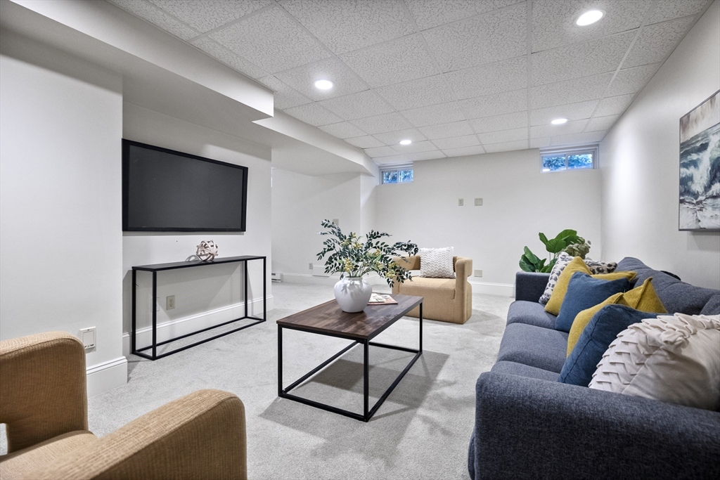 9 Journeys End Lane, Unit 9 Lexington, MA 02421 - Photo 30 of 38