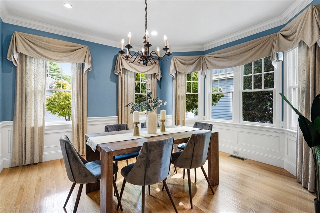 9 Journeys End Lane, Unit 9 Lexington, MA 02421 - Photo 4 of 38