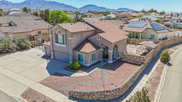 $575,000 | 500 Gina Vega Drive, Canutillo, TX 79835