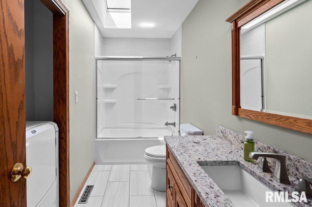 211 Eagle Ridge Road Muscatine, IA 52761 - Photo 22 of 37