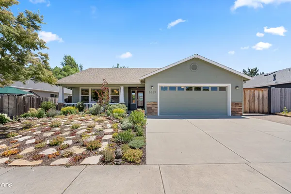 $445,000 | 1443 Elaine Way, Medford, OR 97501