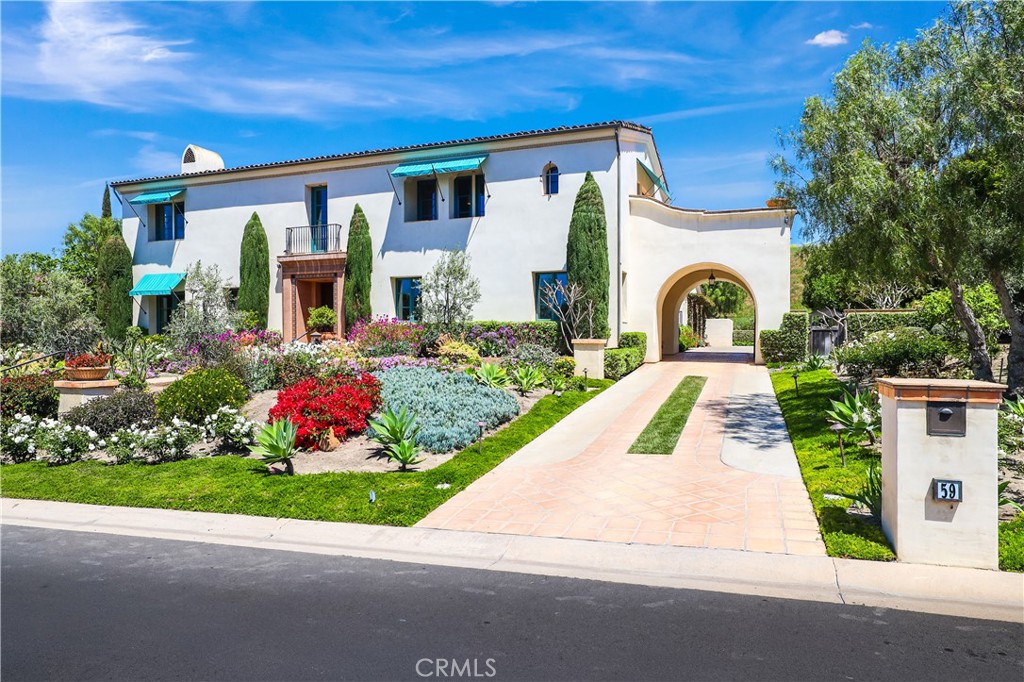 59 Canyon Creek Irvine, CA 92603 - Photo 8 of 65 59 Canyon Creek with motor court view