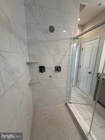 $5,000 | 620 Leigh Wy., Oxon Hill, MD 20745