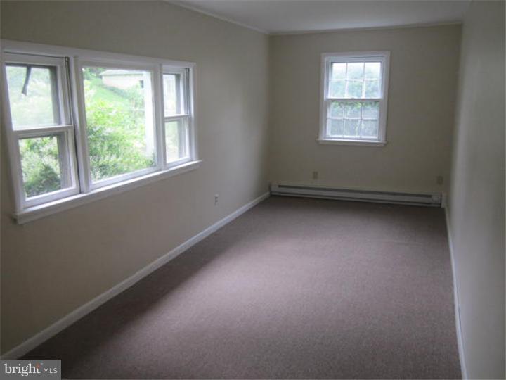 509 Prospect Road Springfield, PA 19064 - Photo 14 of 25 Family Room