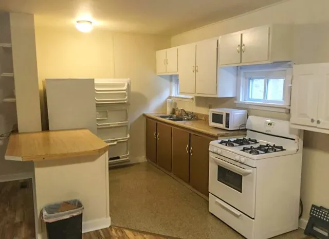 $452,600 | 282 Skunk Hollow Road, Hartland, VT 05048