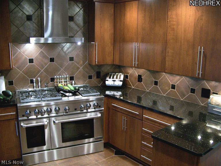 2601 Brentwood Road Northwest Canton, OH 44708 - Photo 11 of 25 Gallery Image 11