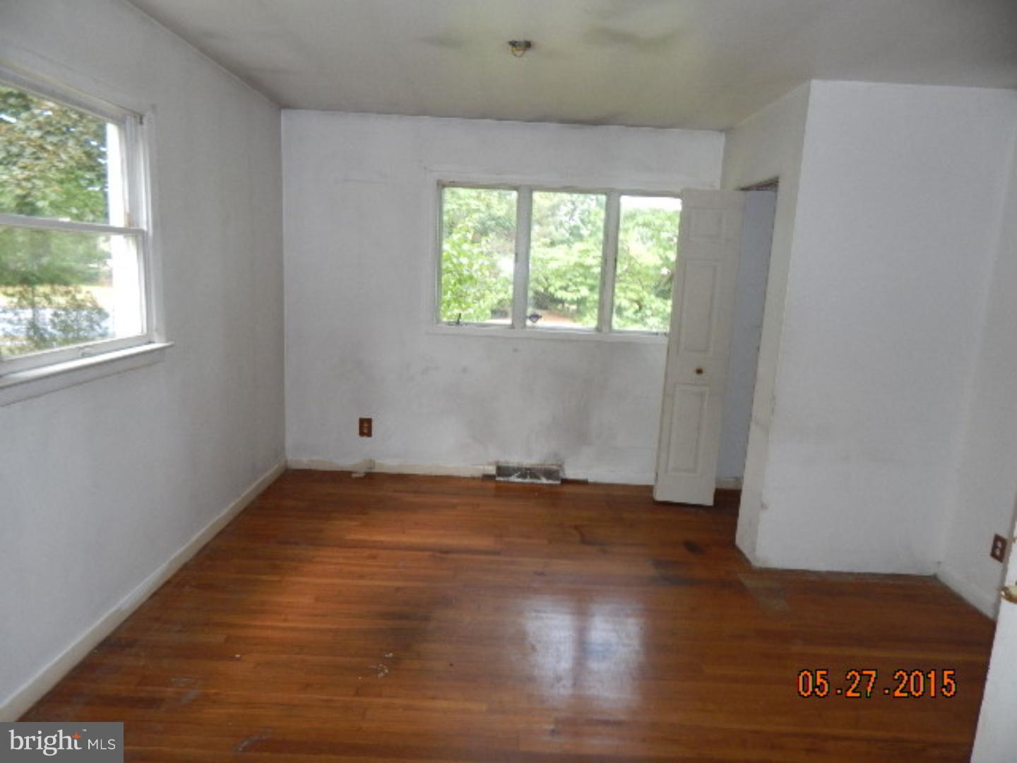 105 Forklanding Road Cinnaminson, NJ 08077 - Photo 10 of 11 Gallery Image 10