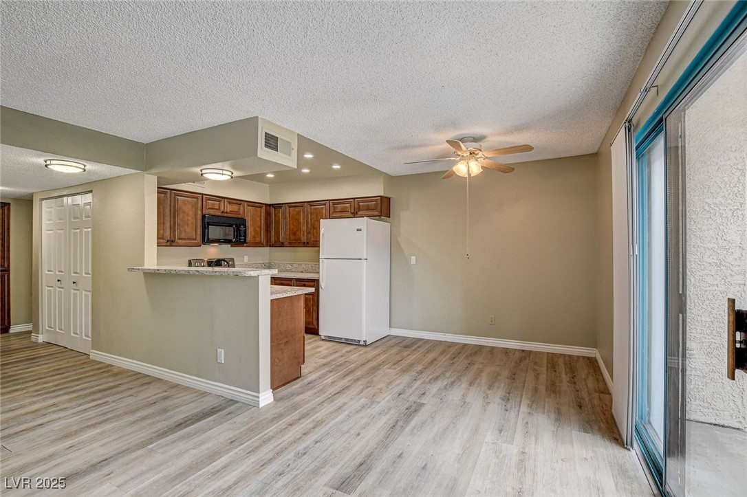 1575 West Warm Springs Road, Unit 413 Henderson, NV 89014 - Photo 8 of 46 Gallery Image 8