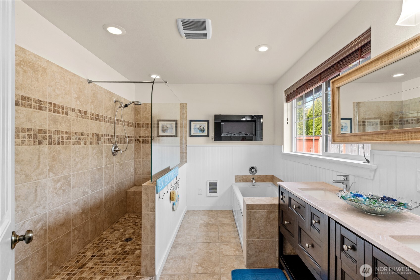 108 Old Hill Road Aberdeen, WA 98520 - Photo 12 of 32