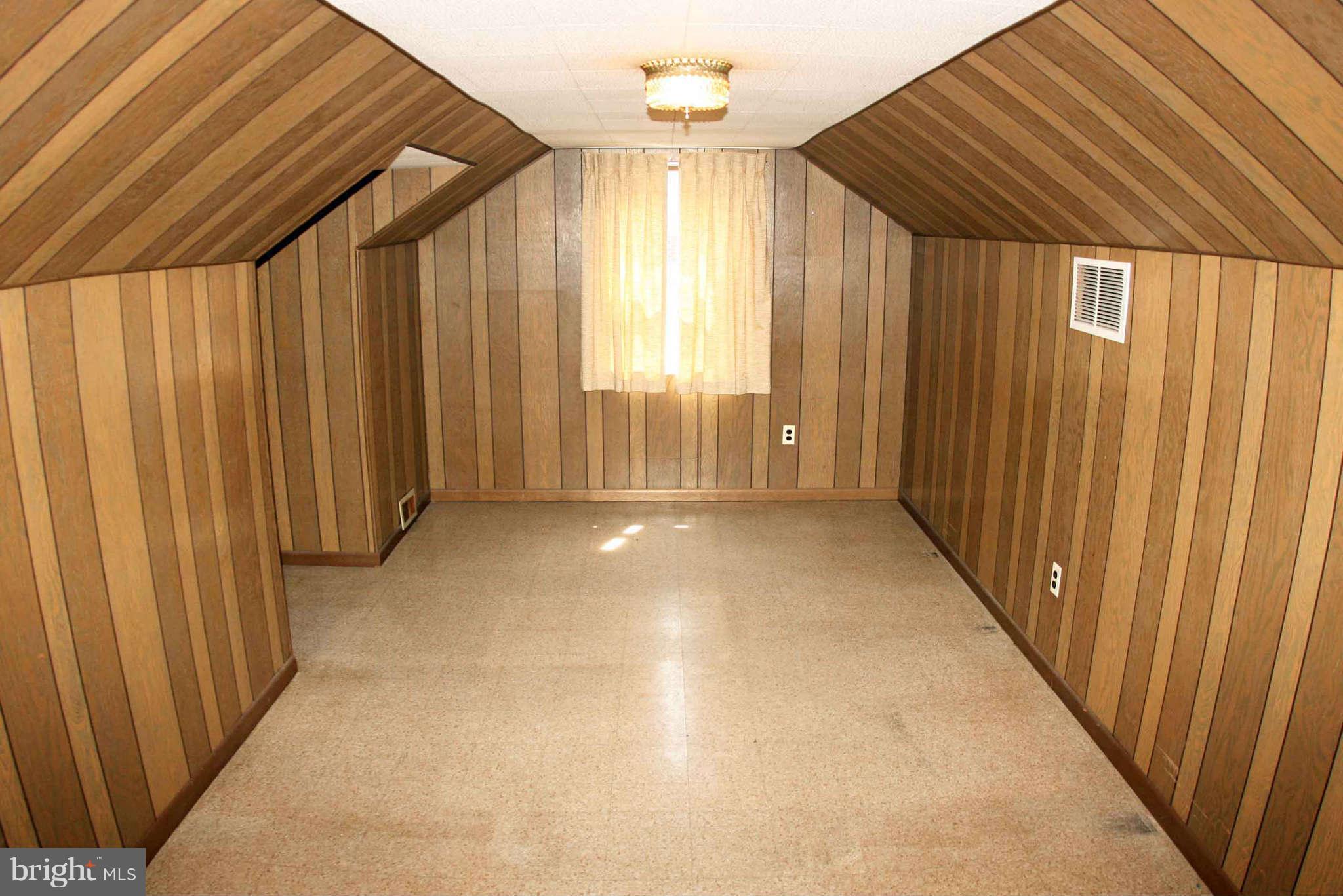 1545 Lister Road Baltimore, MD 21227 - Photo 18 of 30 Bedroom