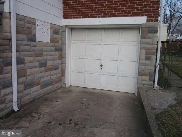 1545 Lister Road Baltimore, MD 21227 - Photo 30 of 30 GARAGE