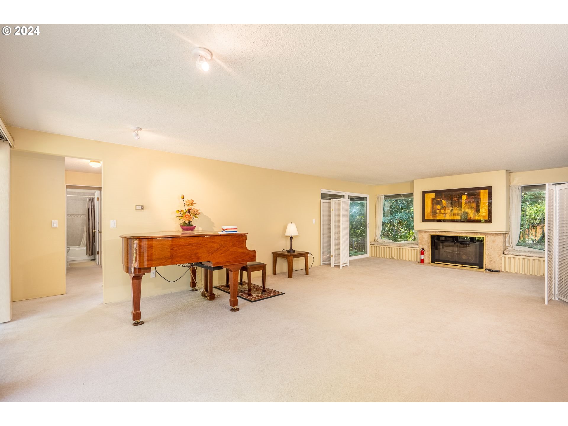 804 Northeast 174th Avenue Portland, OR 97230 - Photo 11 of 30