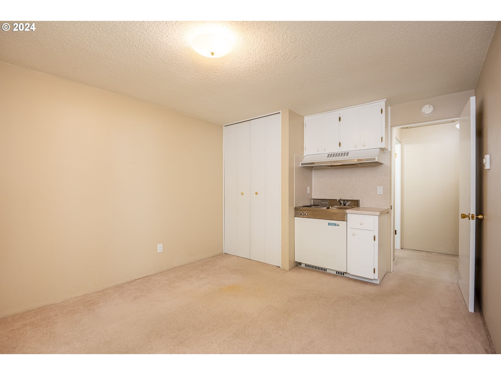 804 Northeast 174th Avenue Portland, OR 97230 - Photo 19 of 30