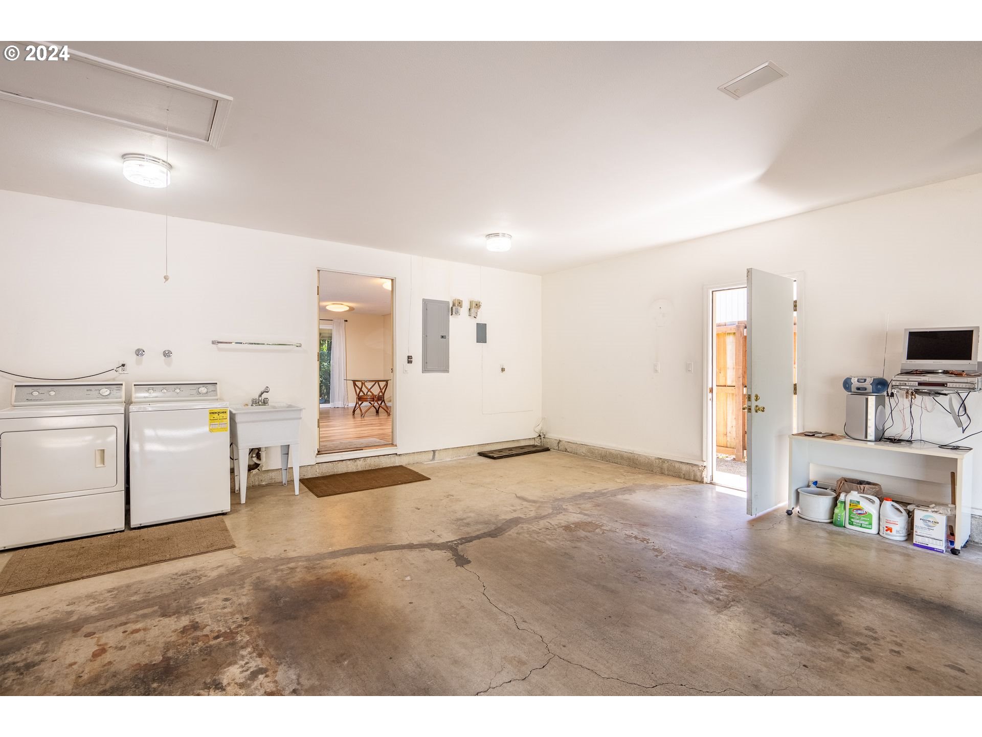 804 Northeast 174th Avenue Portland, OR 97230 - Photo 27 of 30