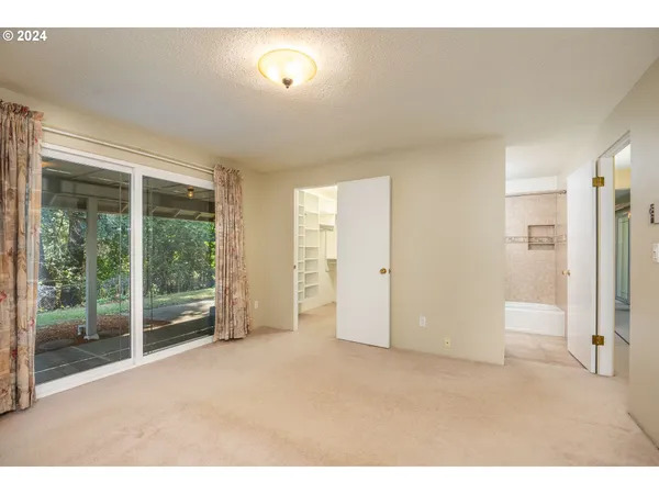 $520,000 | 804 Northeast 174th Avenue, Portland, OR 97230