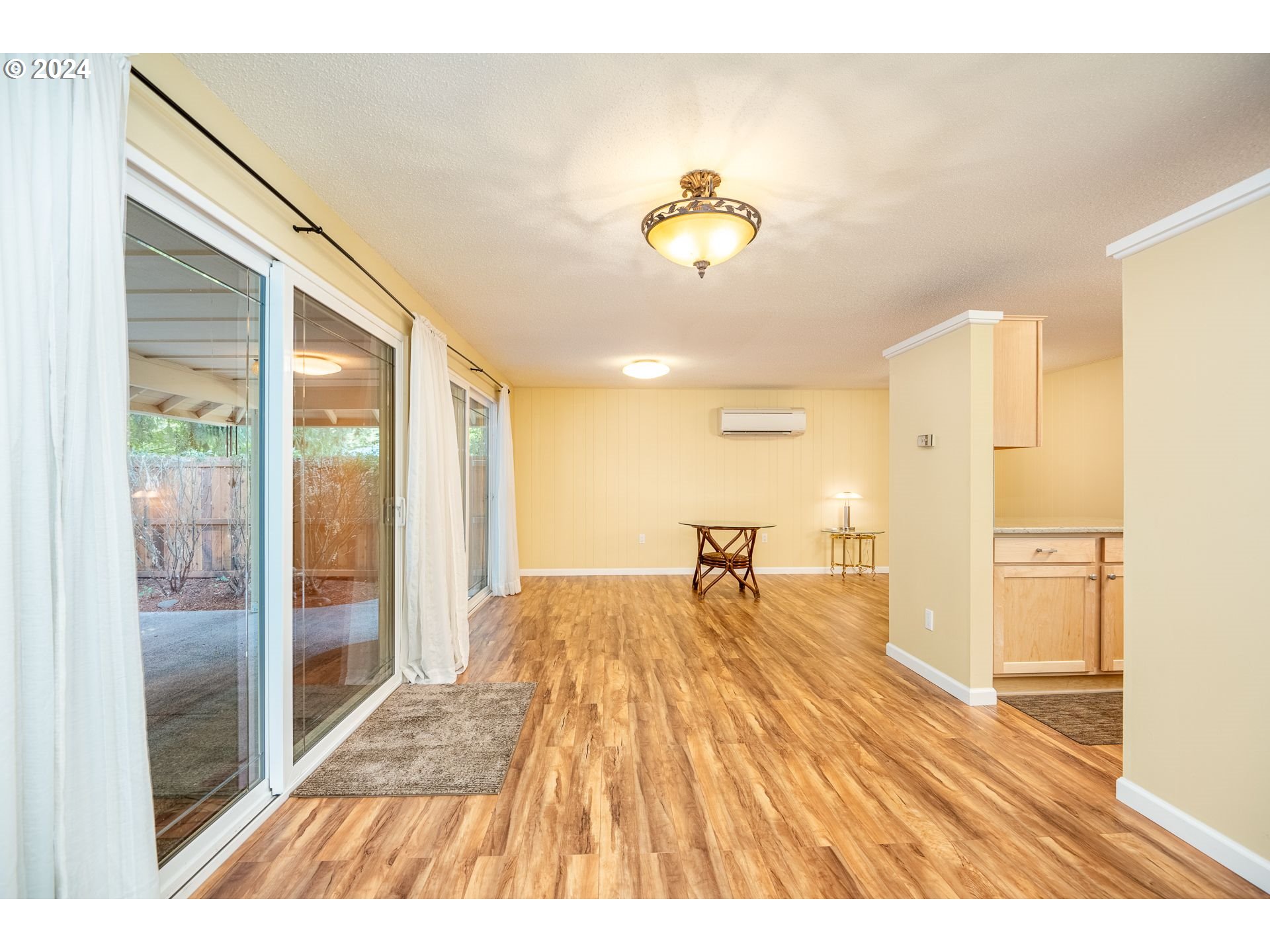 804 Northeast 174th Avenue Portland, OR 97230 - Photo 5 of 30
