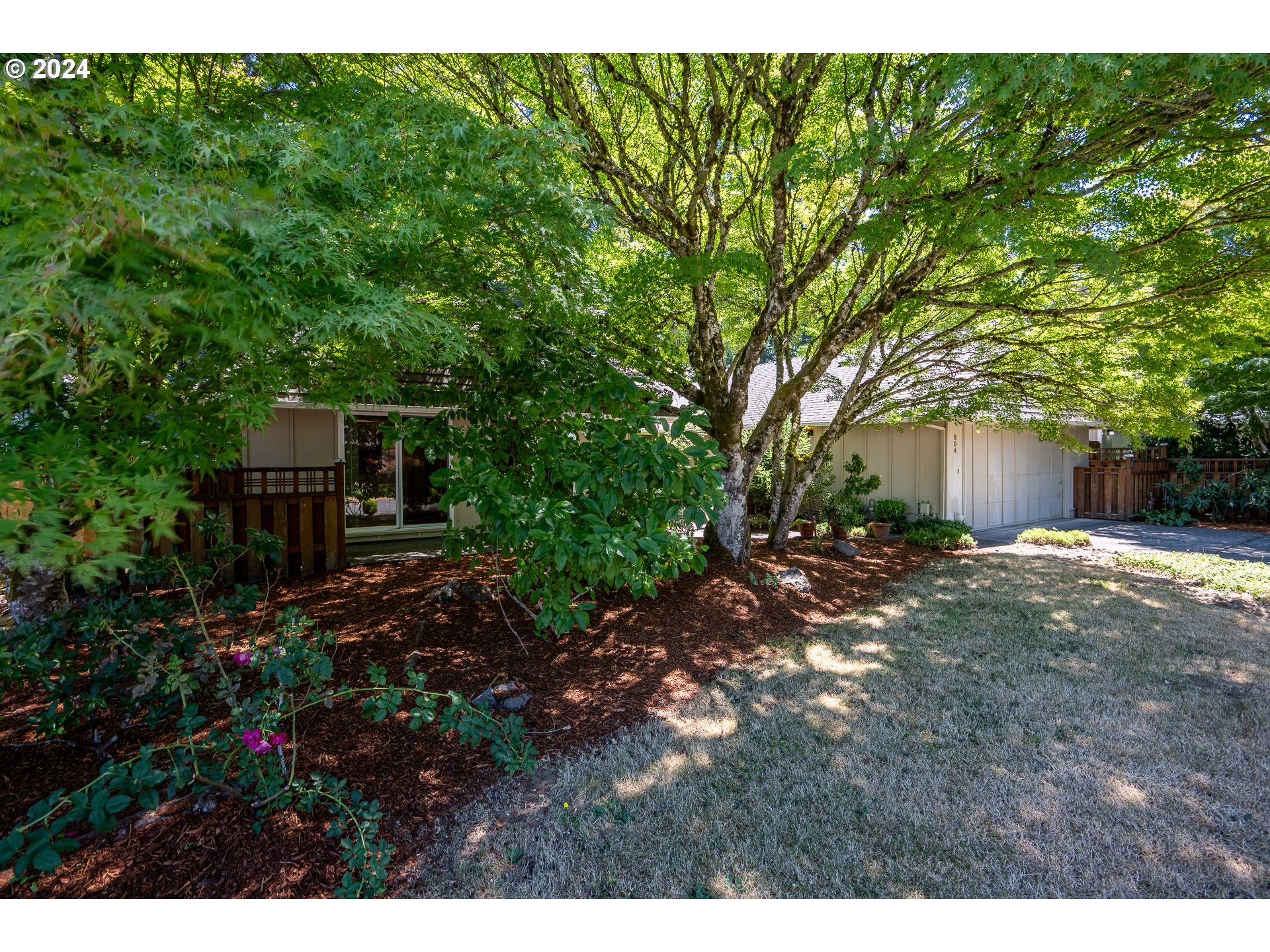 804 Northeast 174th Avenue Portland, OR 97230 - Photo 6 of 30