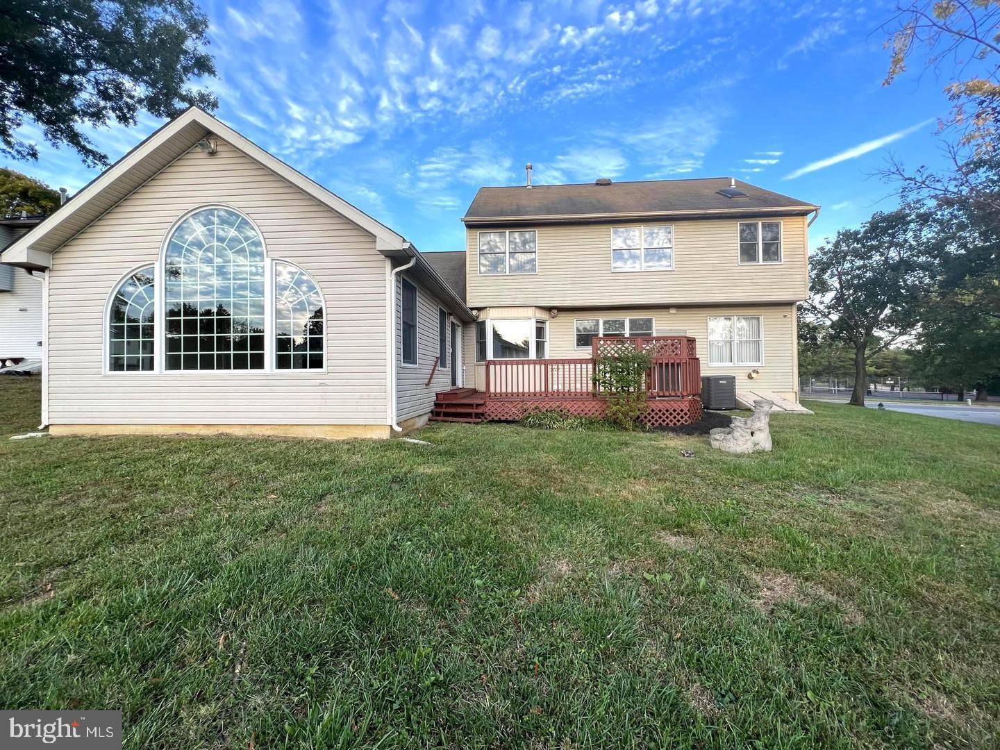 1408 Golf Course Drive Bowie, MD 20721 - Photo 3 of 44