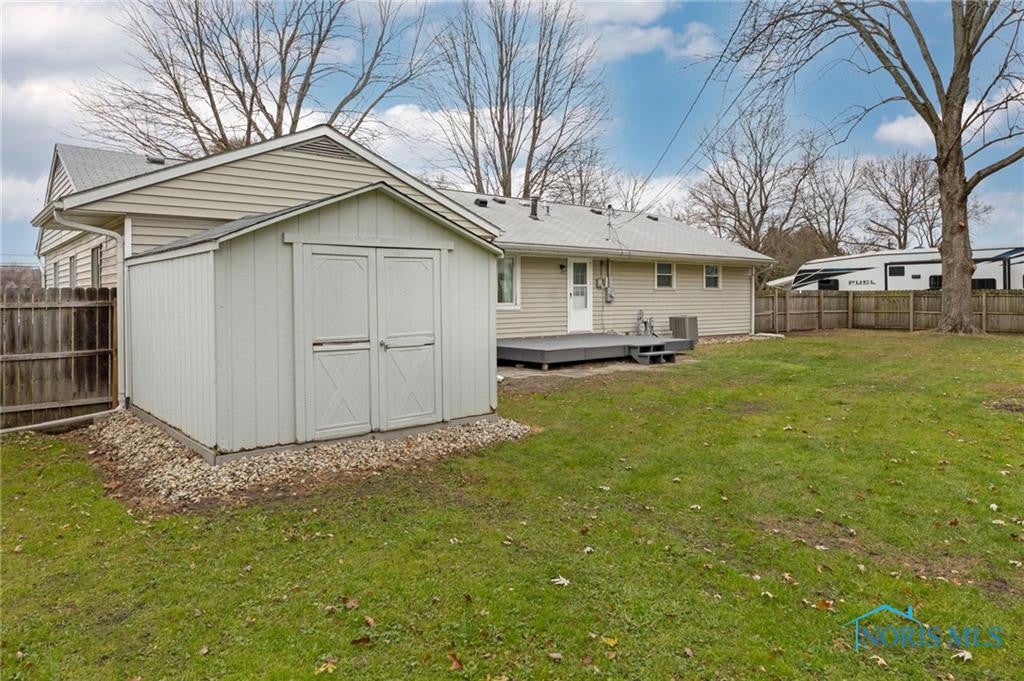 9031 Garden Road Maumee, OH 43537 - Photo 37 of 39 Gallery Image 37