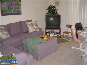 219 Probasco Road East Windsor, NJ 08520 - Photo 3 of 12 Living Room