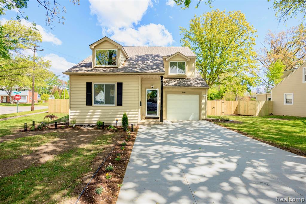 20505 Ridgemont Road Harper Woods, MI 48225 - Photo 32 of 48