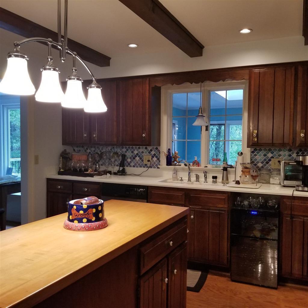 5269 Flintlock Road Roanoke, VA 24018 - Photo 8 of 18 12756720200925_112502_127567_S