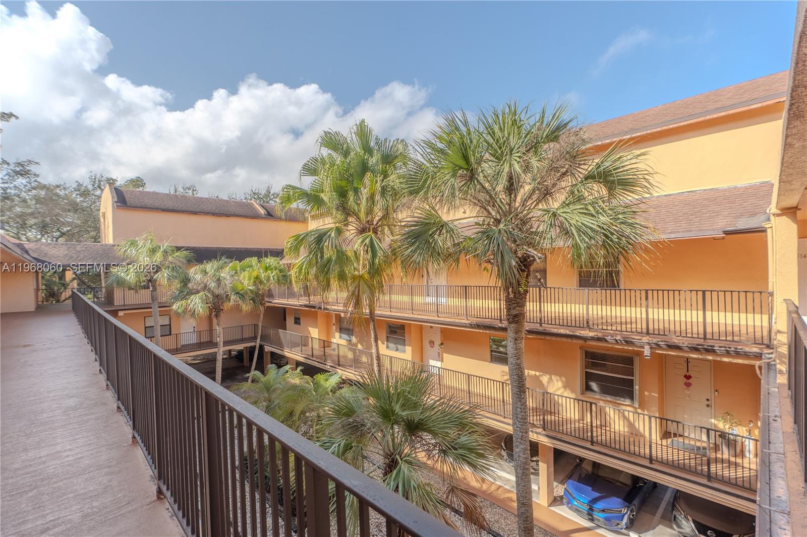 430 Commodore Drive, Unit 314 Plantation, FL 33325 - Photo 11 of 54