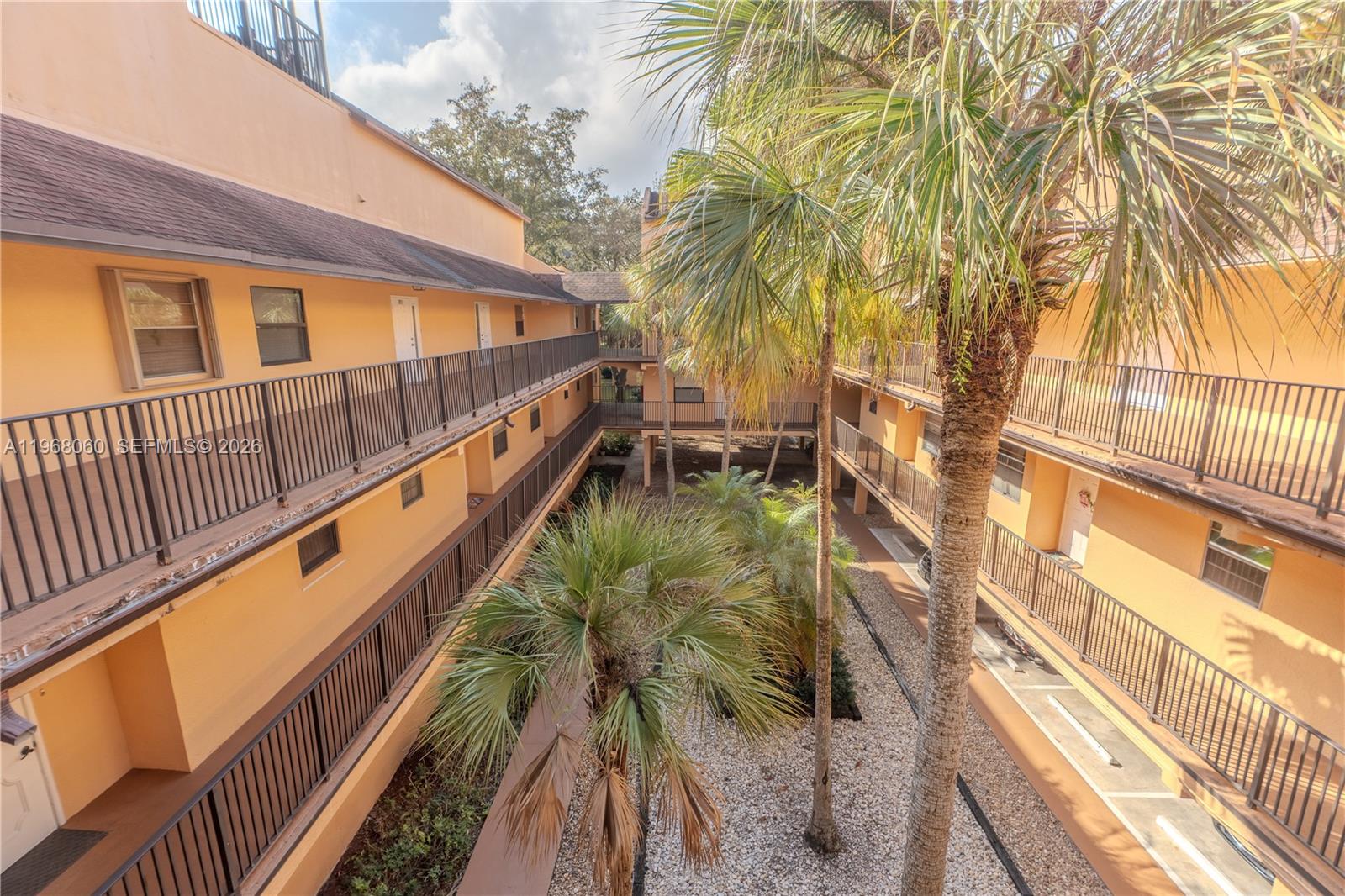 430 Commodore Drive, Unit 314 Plantation, FL 33325 - Photo 42 of 54