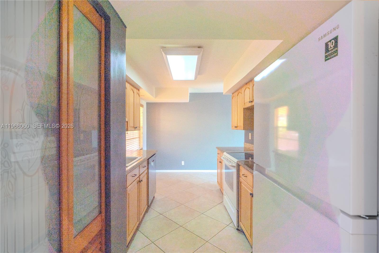 430 Commodore Drive, Unit 314 Plantation, FL 33325 - Photo 8 of 54 a bathroom with a bathtub and shower