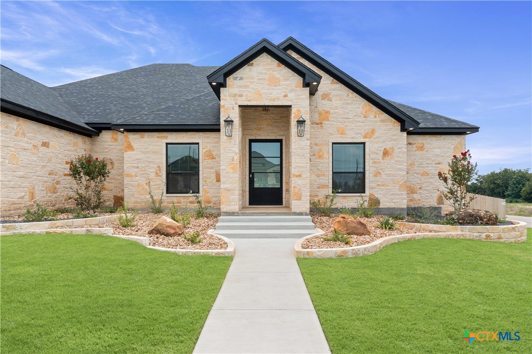 302 Rodeo Road Salado, TX 76571 - Photo 2 of 44