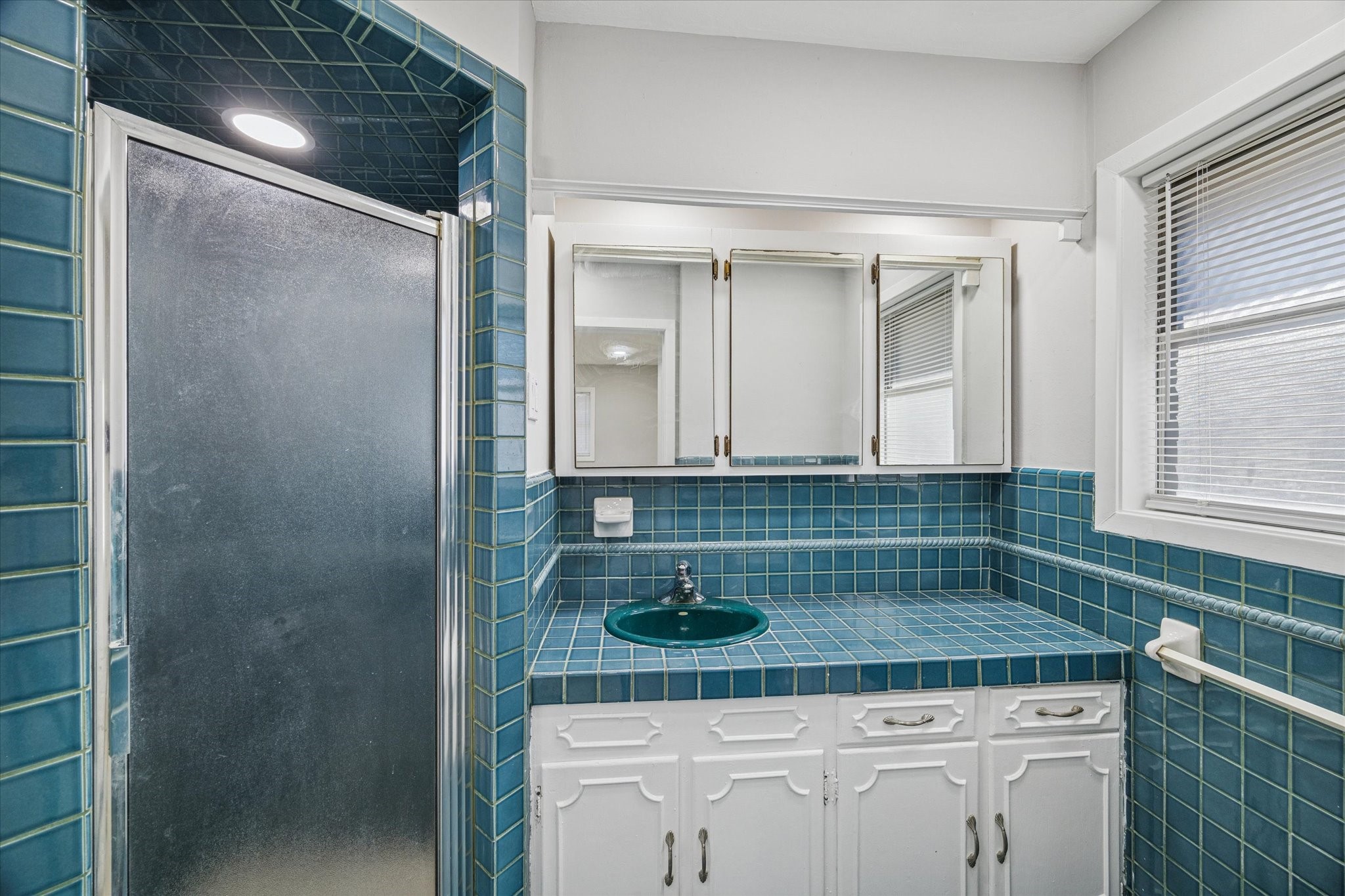 1703 Raintree Drive Baytown, TX 77520 - Photo 12 of 18