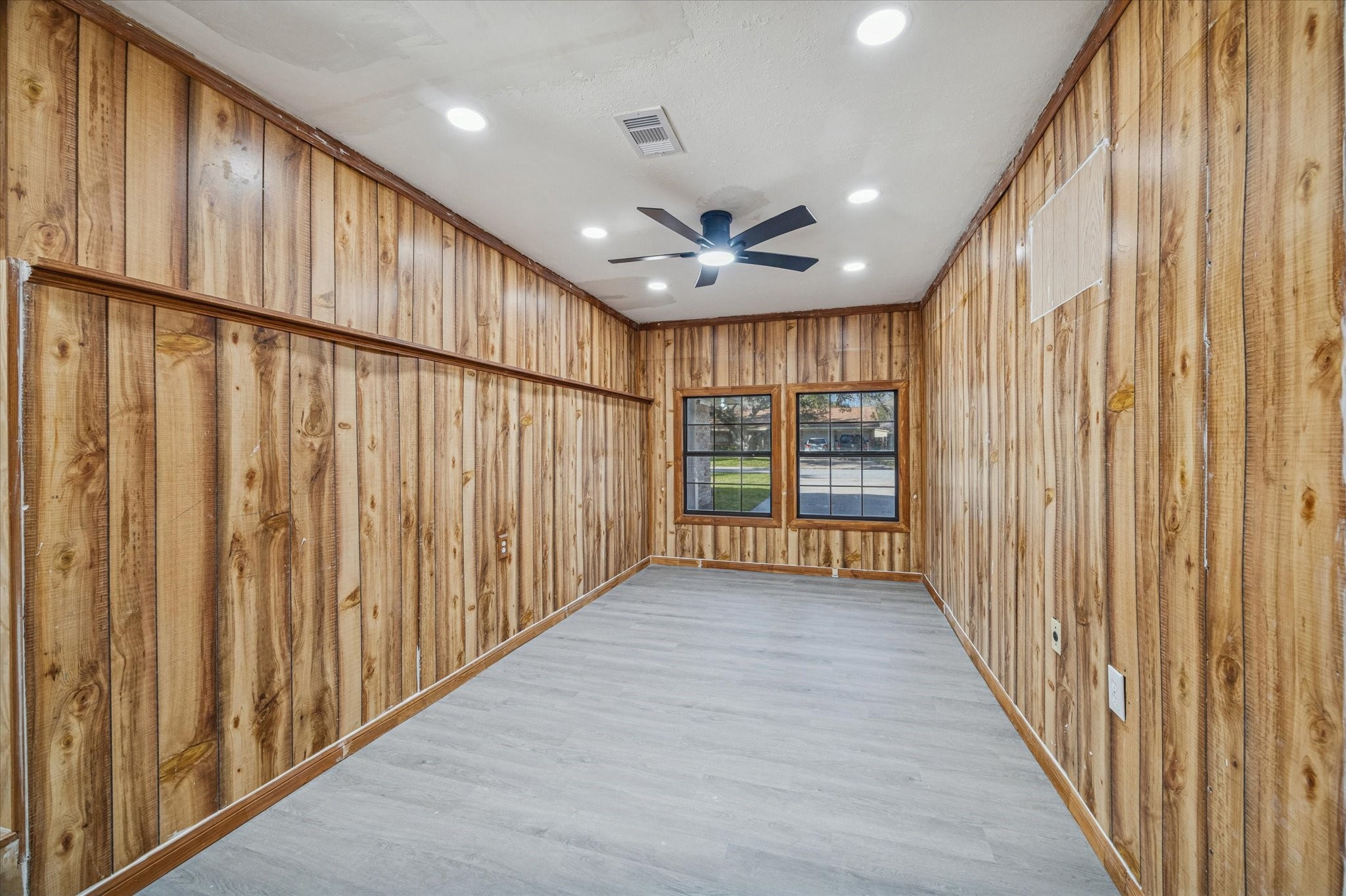 1703 Raintree Drive Baytown, TX 77520 - Photo 9 of 18