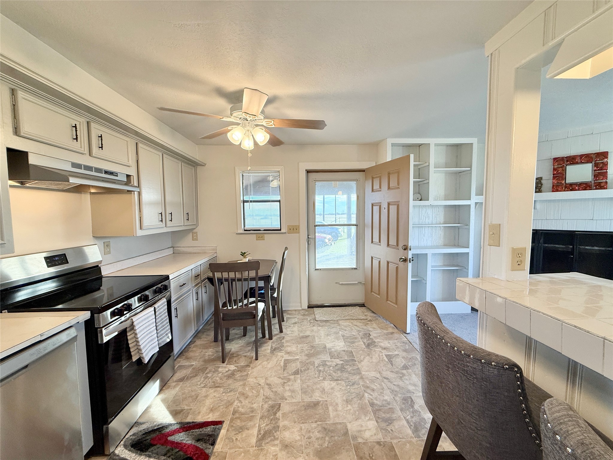 9497 FM 1456 Road Bellville, TX 77418 - Photo 14 of 50